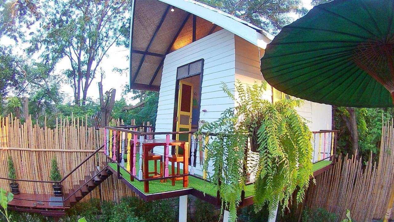 Mango House Hotel Sukhothai Exterior photo